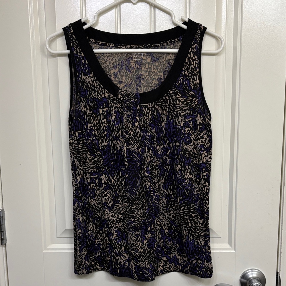LOFT Women's Black and Purple Patterned Tank Top